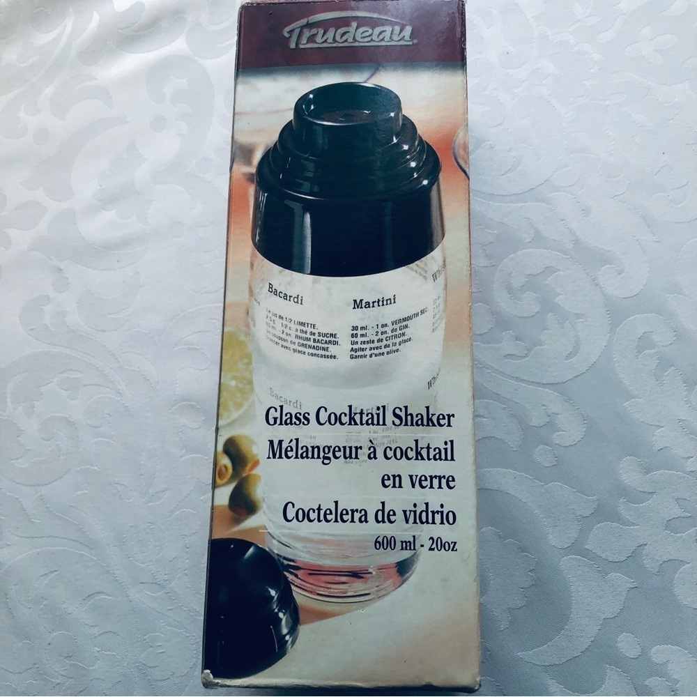 Trudeau Glass Cocktail Shaker with recipes 600 ml - Picture 3 of 7